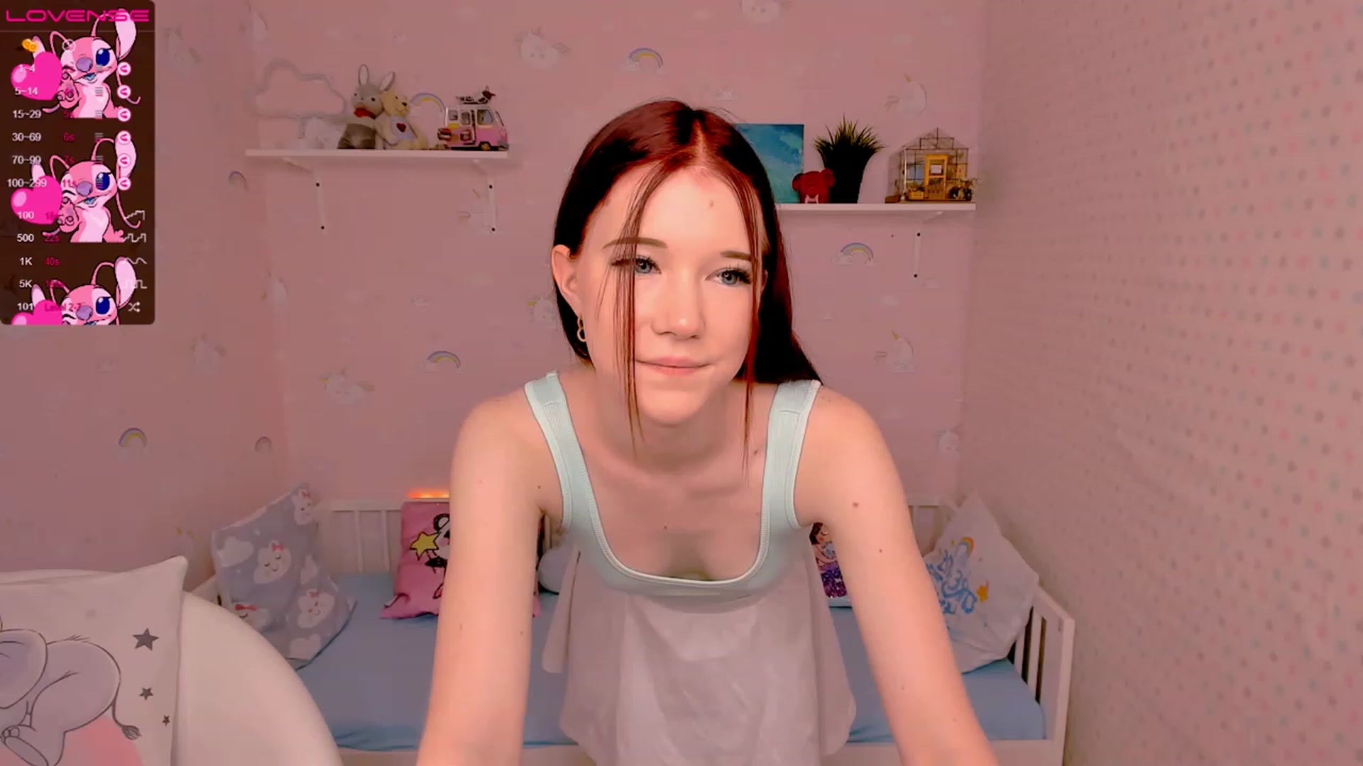 Gallery image thumbnail from Litl_Mia's myfreecams stream on, 11/17/2022, 19:01 image 15 of 20