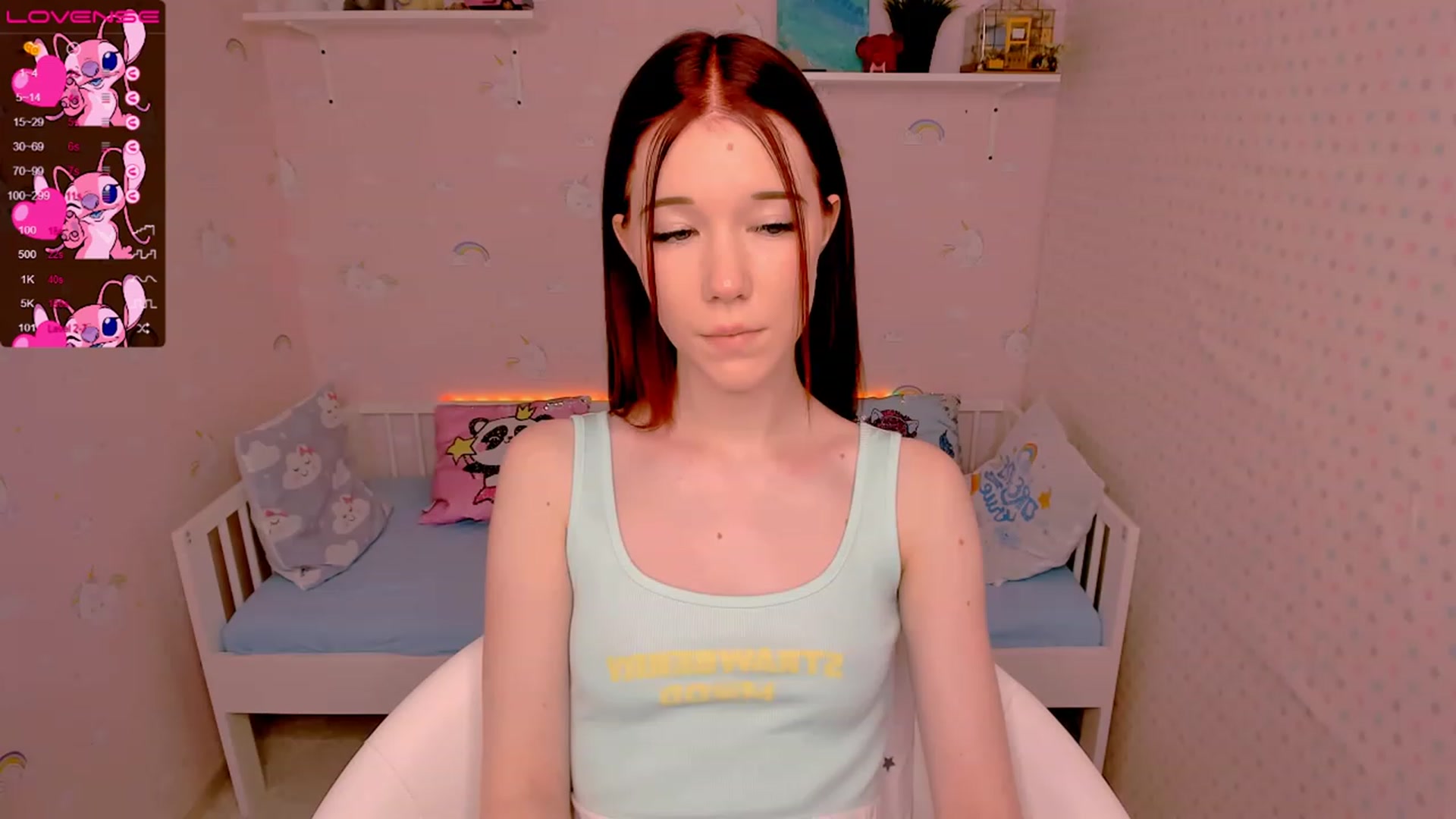 Gallery image thumbnail from Litl_Mia's myfreecams stream on, 11/17/2022, 21:42 image 12 of 20