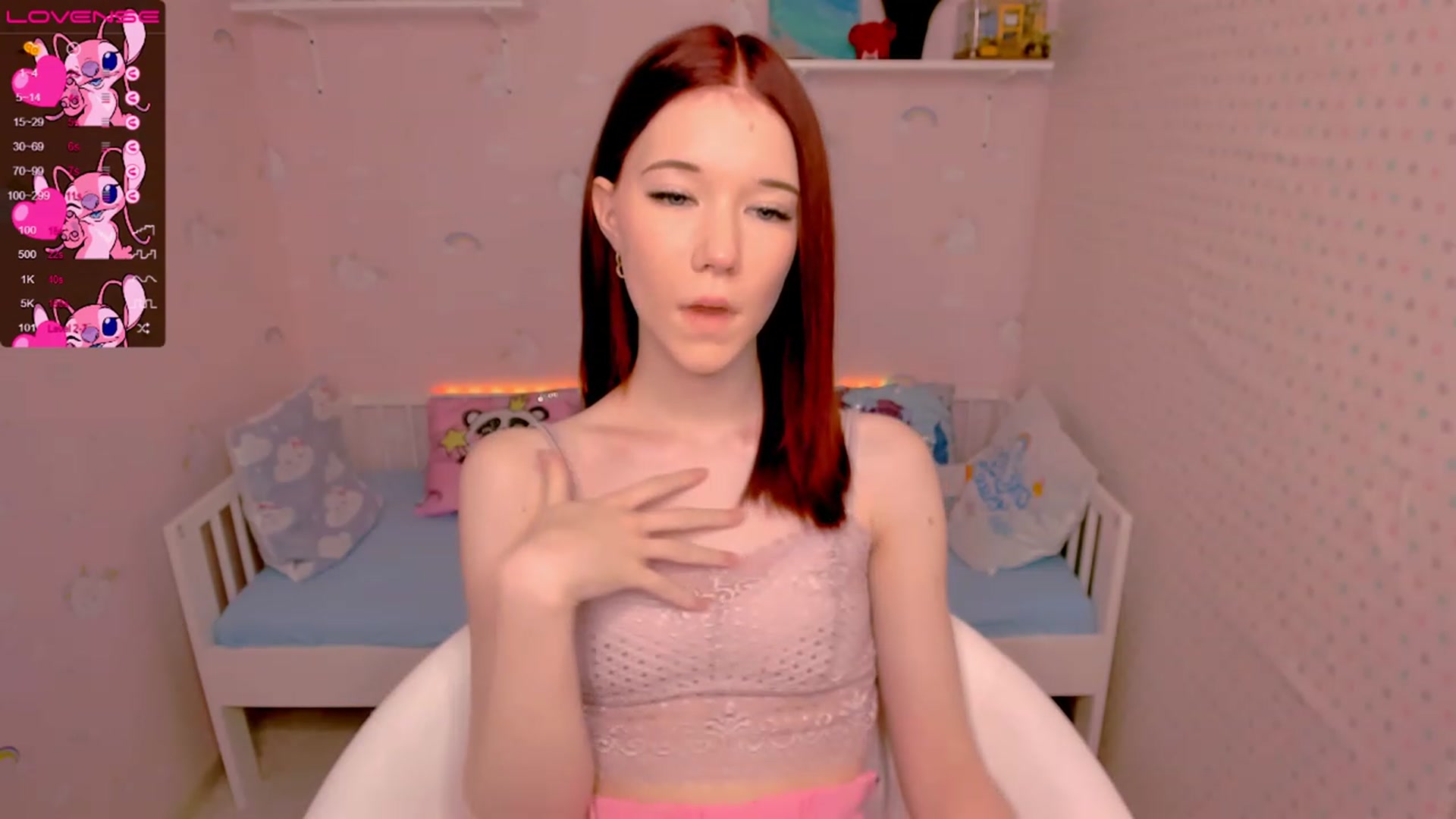 Gallery image thumbnail from Litl_Mia's myfreecams stream on, 11/18/2022, 17:41 image 20 of 20