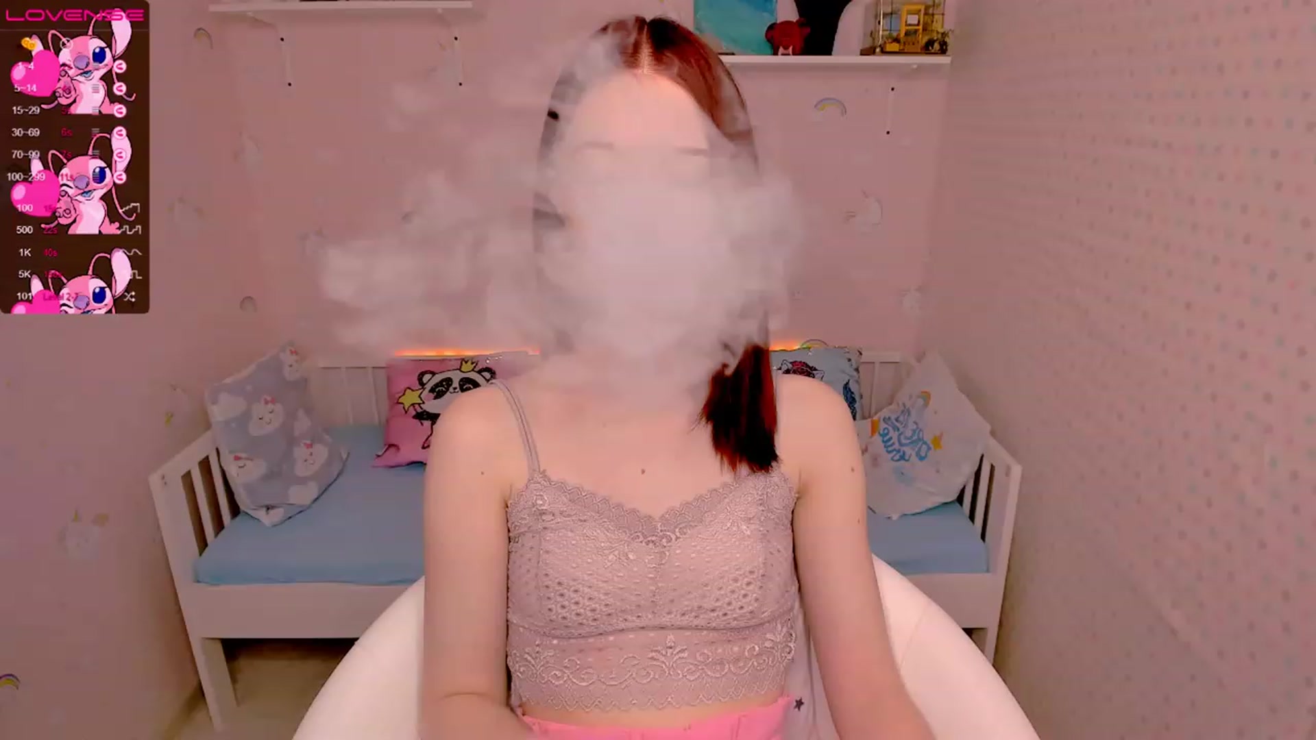 Gallery image thumbnail from Litl_Mia's myfreecams stream on, 11/18/2022, 17:41 image 12 of 20