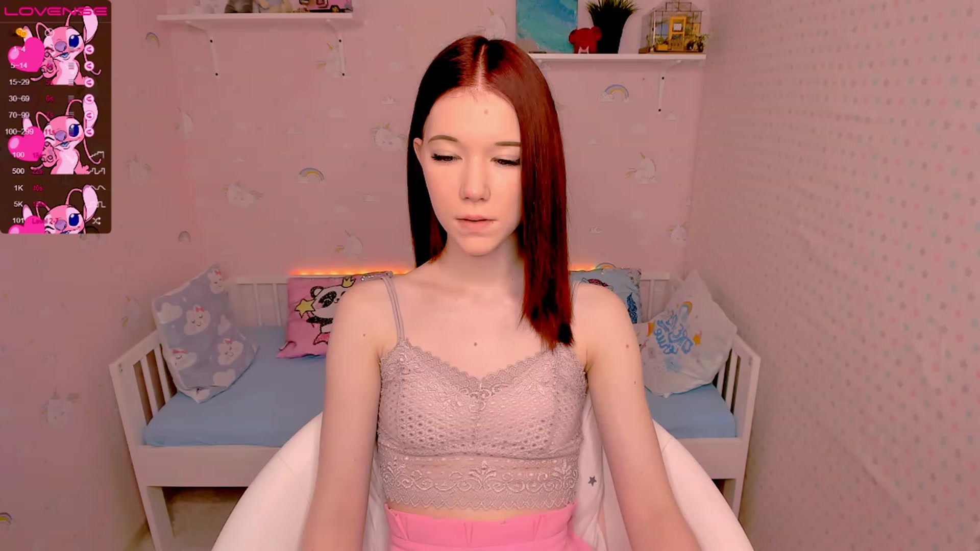 Gallery image thumbnail from Litl_Mia's myfreecams stream on, 11/18/2022, 17:41 image 2 of 20