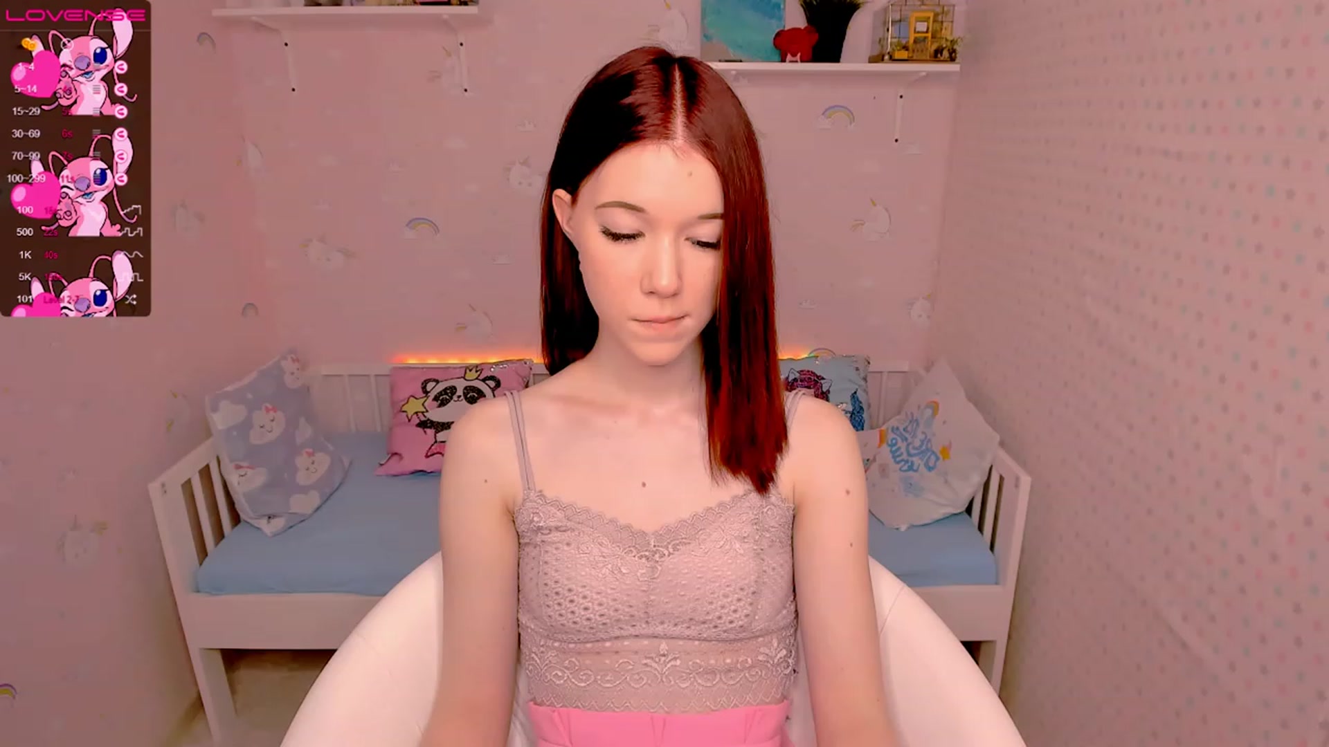 Gallery image thumbnail from Litl_Mia's myfreecams stream on, 11/18/2022, 19:36 image 20 of 20