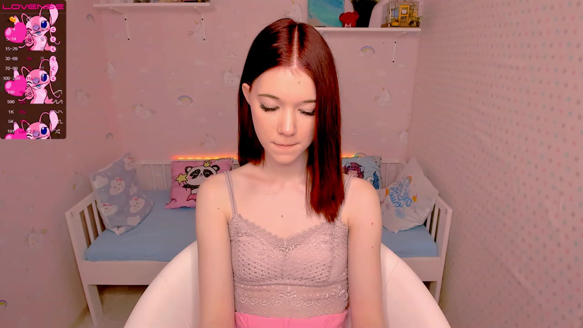 Gallery image thumbnail from Litl_Mia's myfreecams stream on, 11/18/2022, 19:36 image 5 of 20