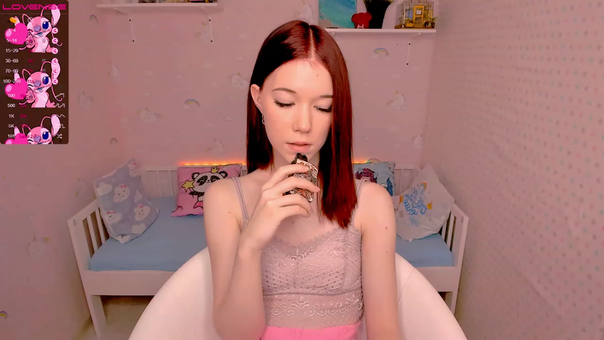 Gallery image thumbnail from Litl_Mia's myfreecams stream on, 11/18/2022, 19:36 image 4 of 20