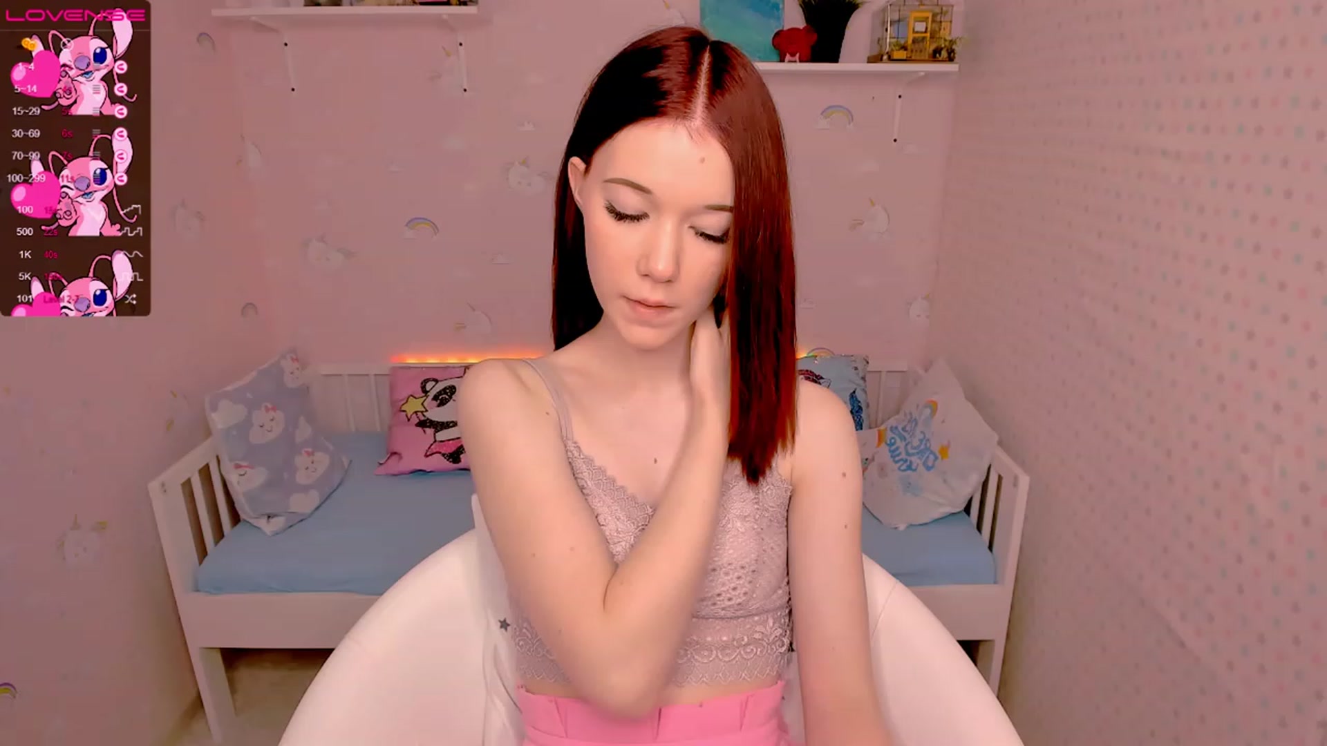 Gallery image thumbnail from Litl_Mia's myfreecams stream on, 11/18/2022, 19:36 image 16 of 20