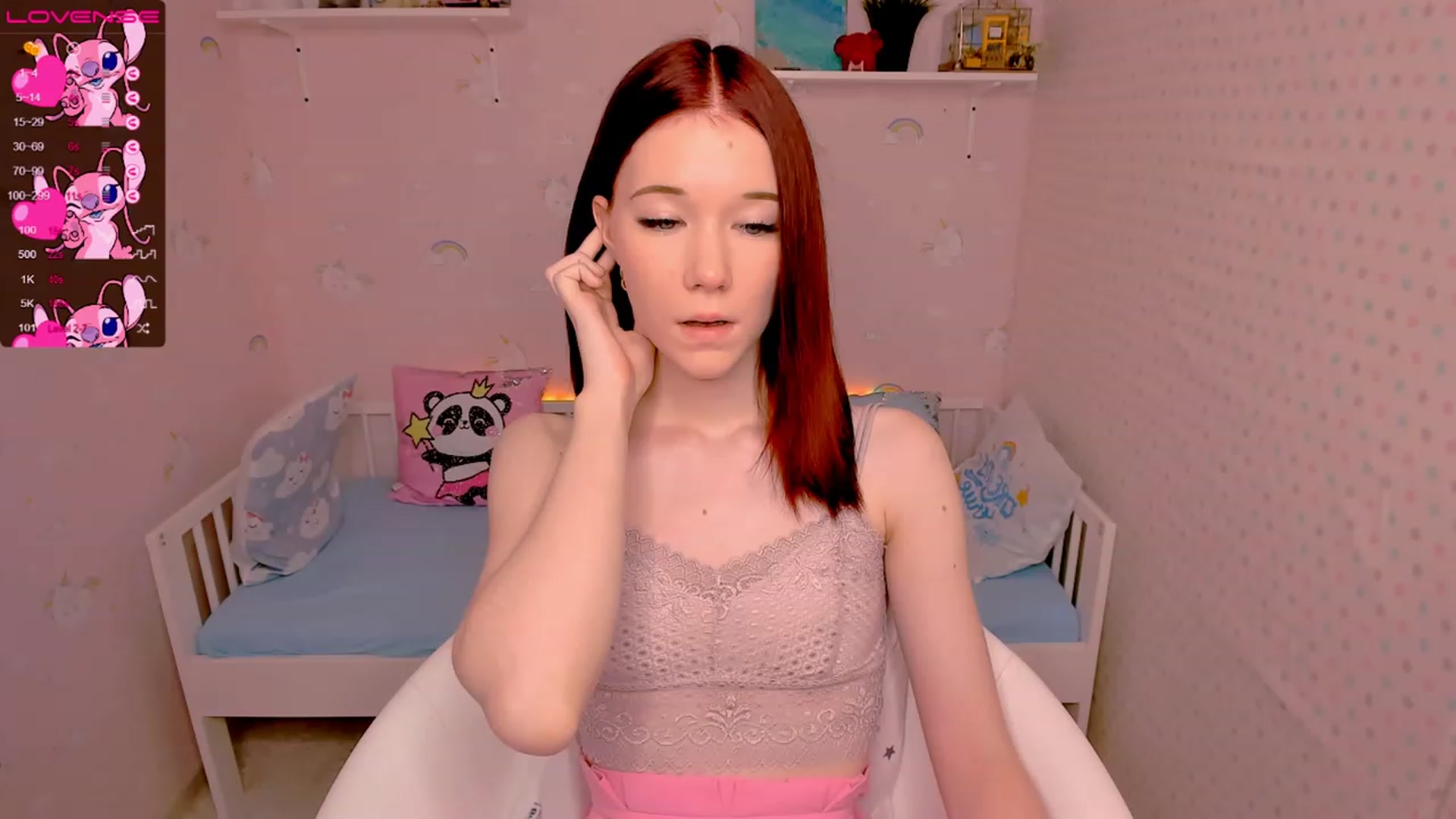 Gallery image thumbnail from Litl_Mia's myfreecams stream on, 11/18/2022, 21:50 image 13 of 20