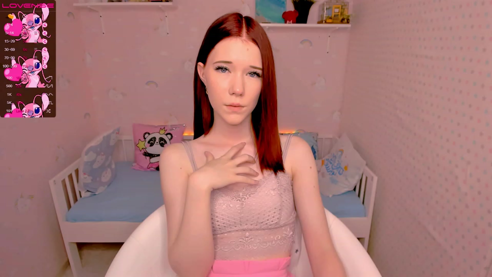 Gallery image thumbnail from Litl_Mia's myfreecams stream on, 11/18/2022, 21:50 image 12 of 20