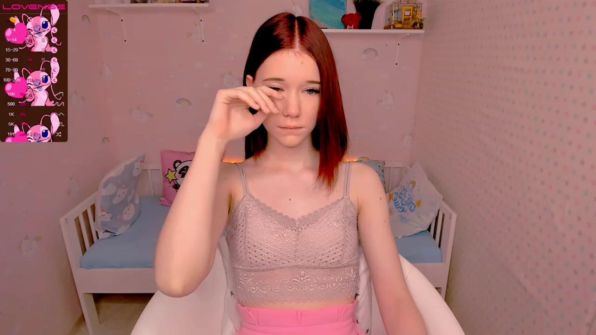 Gallery image thumbnail from Litl_Mia's myfreecams stream on, 11/18/2022, 21:50 image 6 of 20