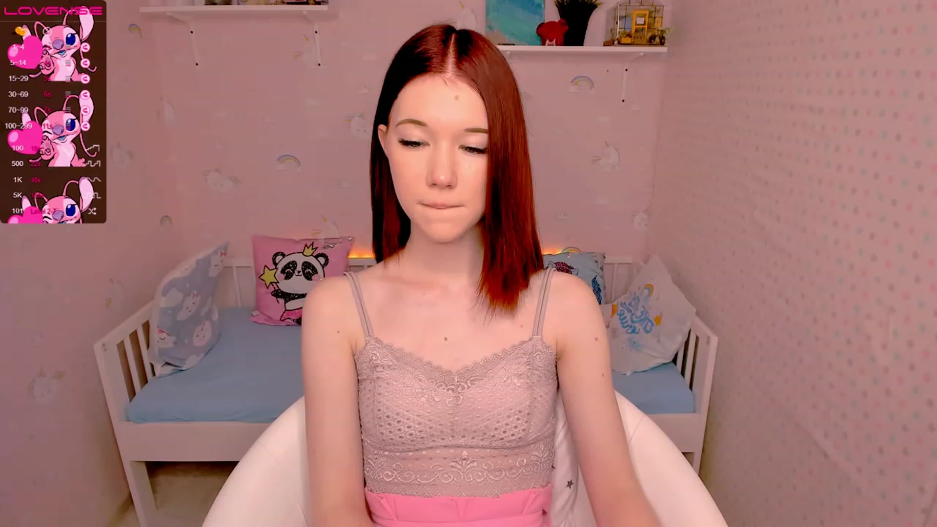 Gallery image thumbnail from Litl_Mia's myfreecams stream on, 11/18/2022, 21:50 image 5 of 20