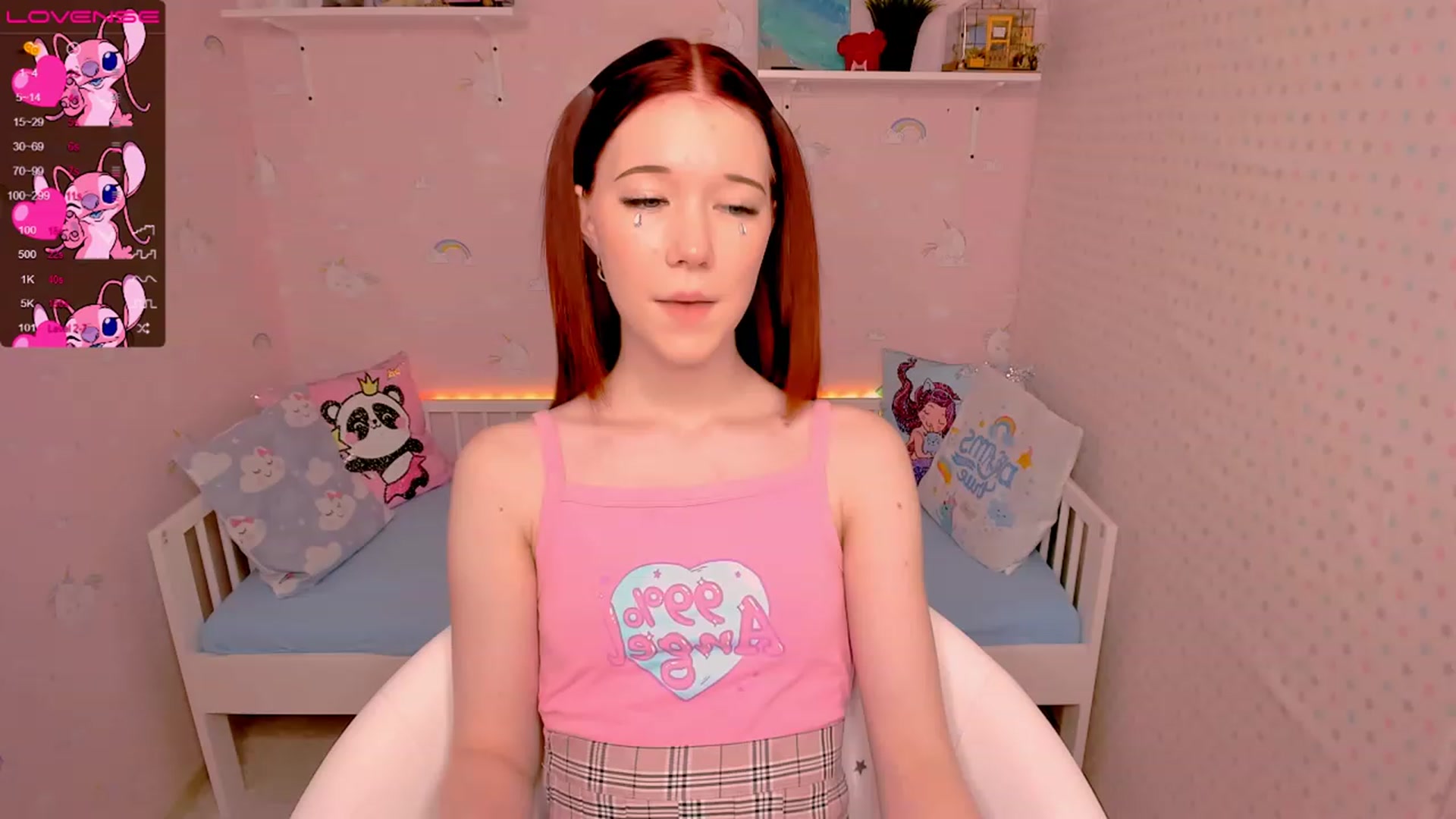 Gallery image thumbnail from Litl_Mia's myfreecams stream on, 11/19/2022, 18:24 image 8 of 20