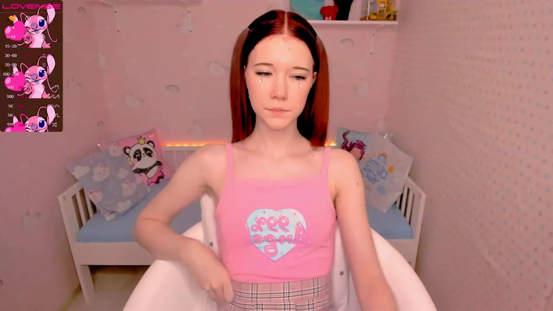 Gallery image thumbnail from Litl_Mia's myfreecams stream on, 11/19/2022, 22:29 image 2 of 20