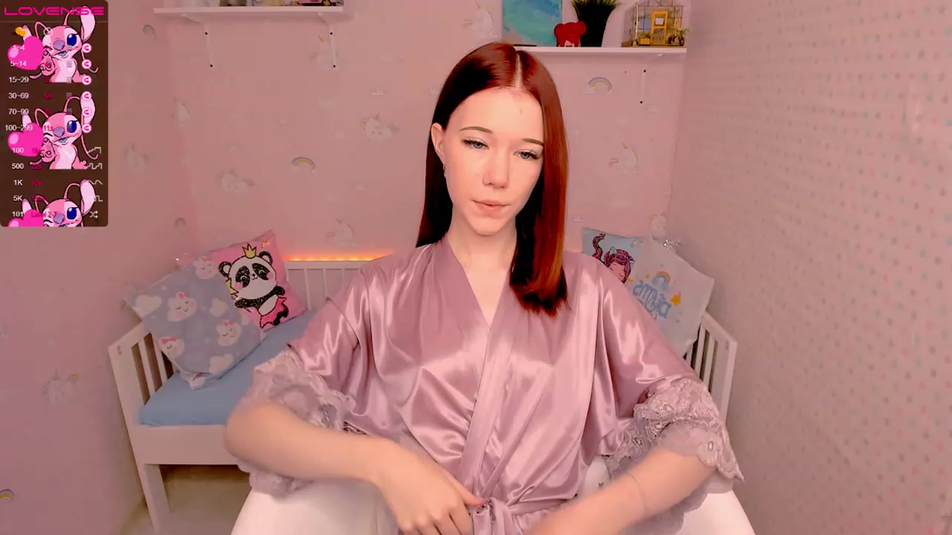 Gallery image thumbnail from Litl_Mia's myfreecams stream on, 11/22/2022, 16:24 image 16 of 20
