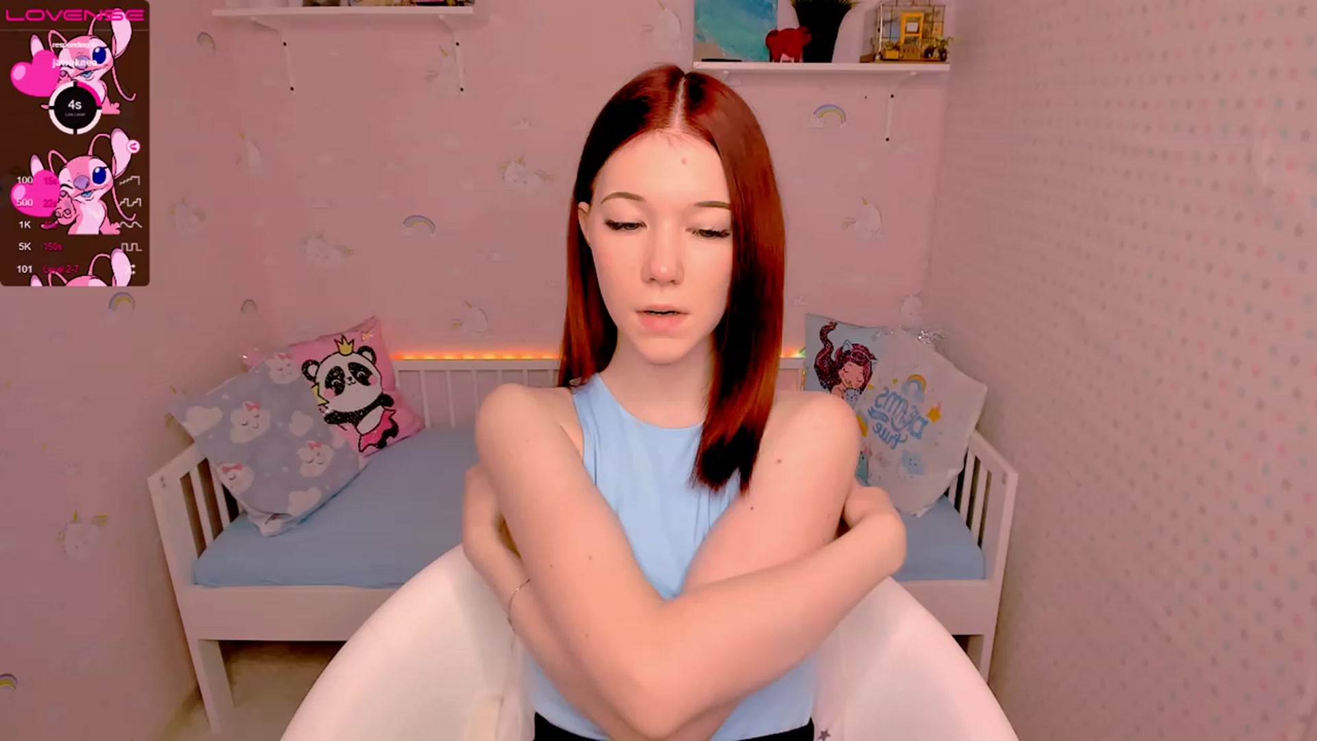Gallery image thumbnail from Litl_Mia's myfreecams stream on, 11/22/2022, 19:13 image 18 of 20