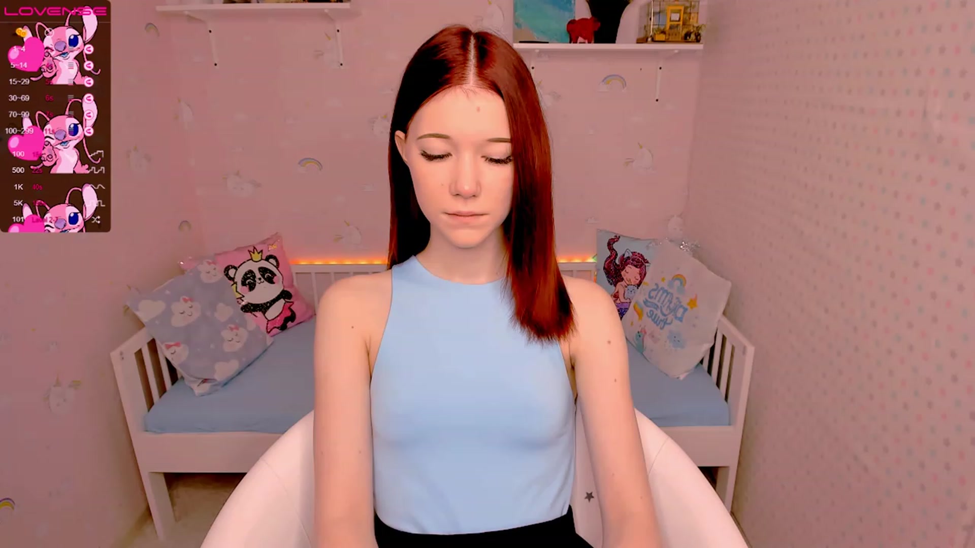 Gallery image thumbnail from Litl_Mia's myfreecams stream on, 11/22/2022, 19:13 image 8 of 20