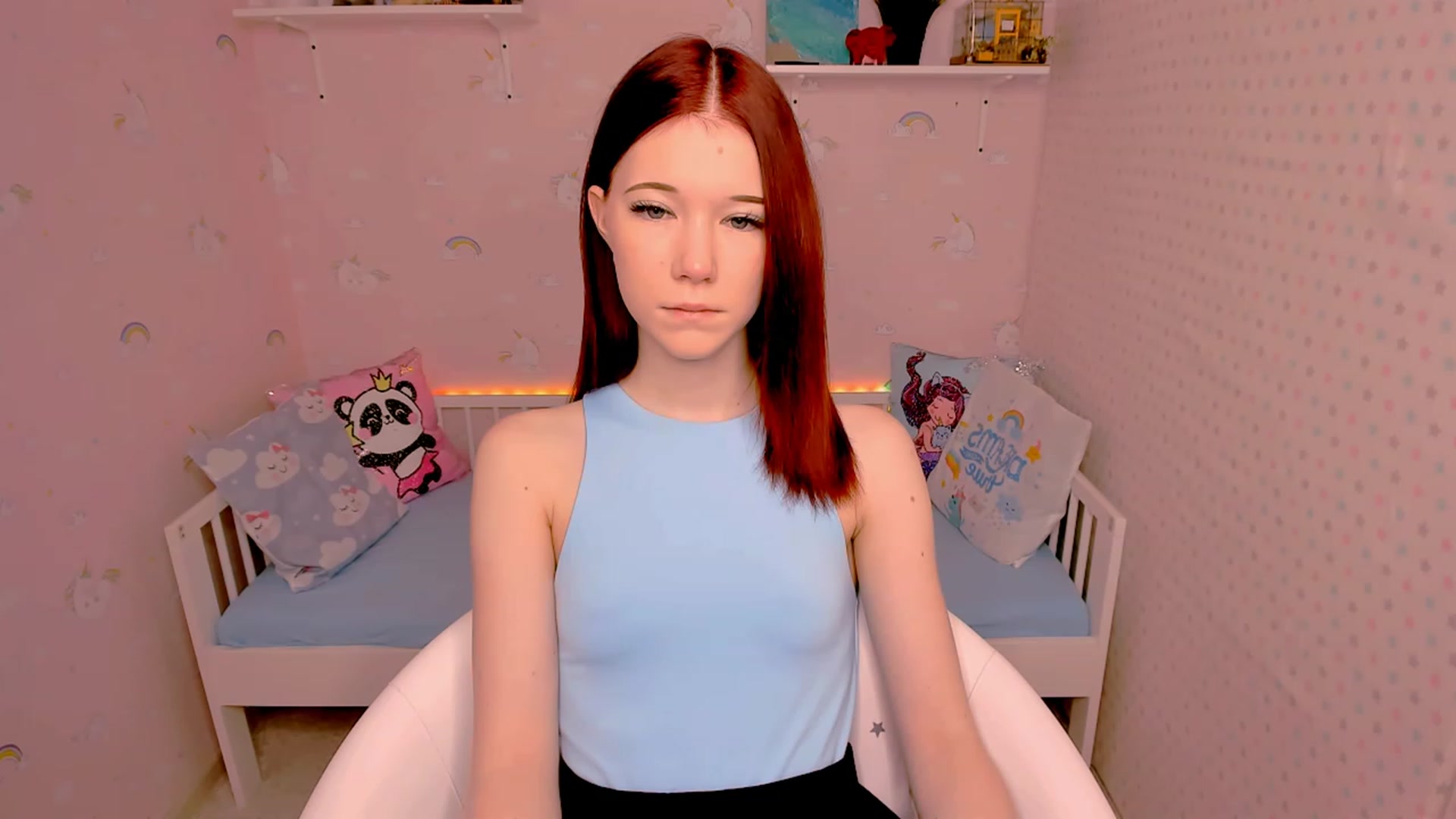 Gallery image thumbnail from Litl_Mia's myfreecams stream on, 11/22/2022, 19:13 image 3 of 20