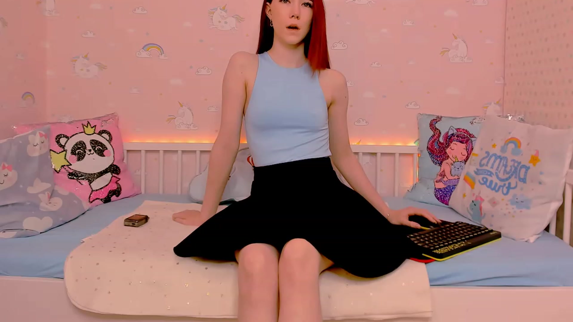 Gallery image thumbnail from Litl_Mia's myfreecams stream on, 11/22/2022, 21:12 image 20 of 20