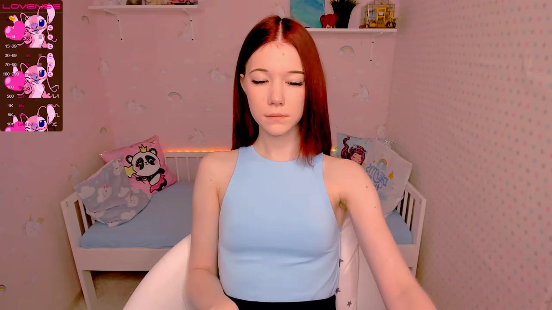 Gallery image thumbnail from Litl_Mia's myfreecams stream on, 11/22/2022, 21:12 image 6 of 20