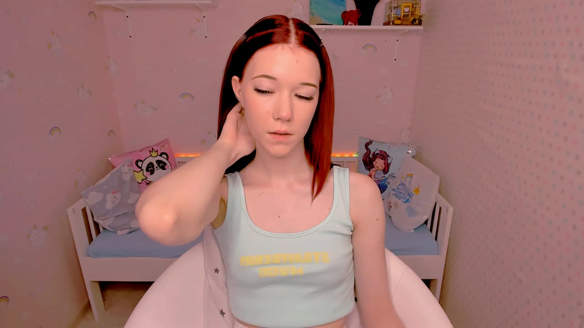 Gallery image thumbnail from Litl_Mia's myfreecams stream on, 11/23/2022, 18:58 image 11 of 20