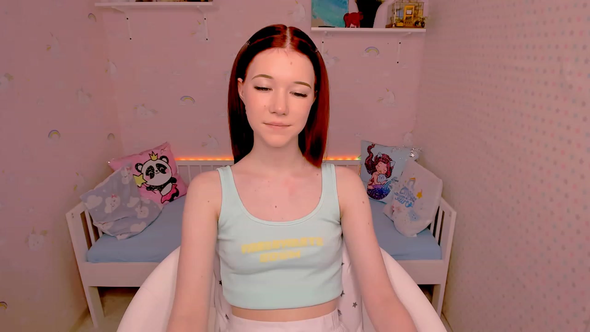 Gallery image thumbnail from Litl_Mia's myfreecams stream on, 11/23/2022, 21:17 image 9 of 20