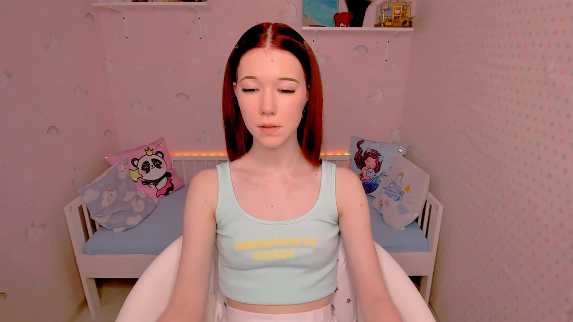 Gallery image thumbnail from Litl_Mia's myfreecams stream on, 11/23/2022, 21:17 image 12 of 20