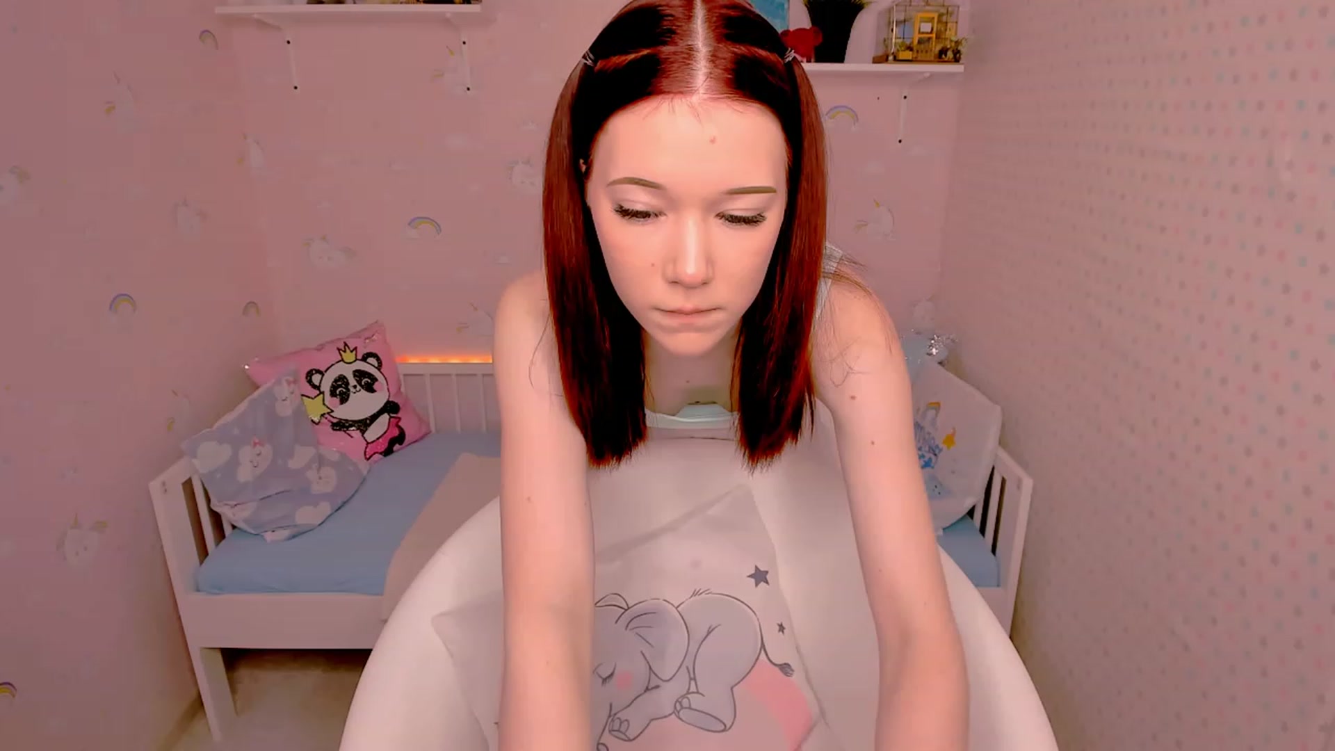Gallery image thumbnail from Litl_Mia's myfreecams stream on, 11/23/2022, 21:17 image 15 of 20