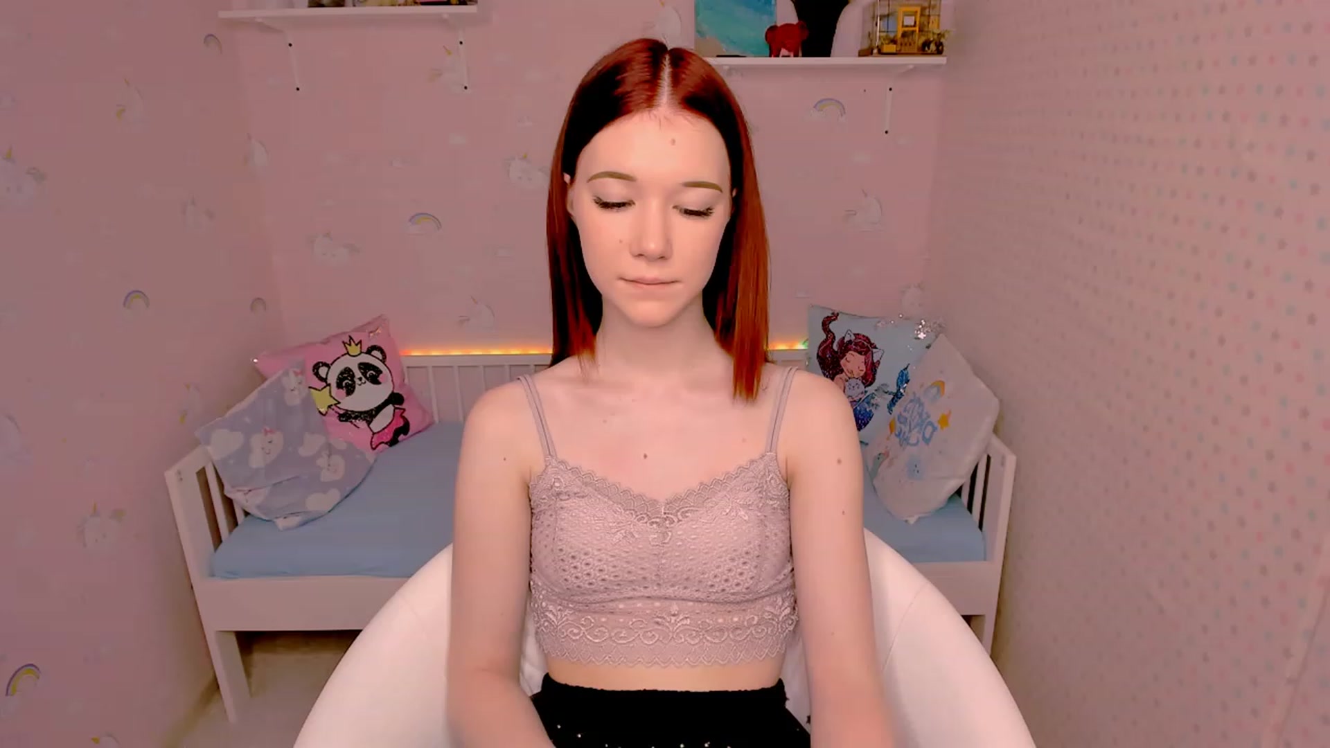 Gallery image thumbnail from Litl_Mia's myfreecams stream on, 11/24/2022, 21:12 image 18 of 20