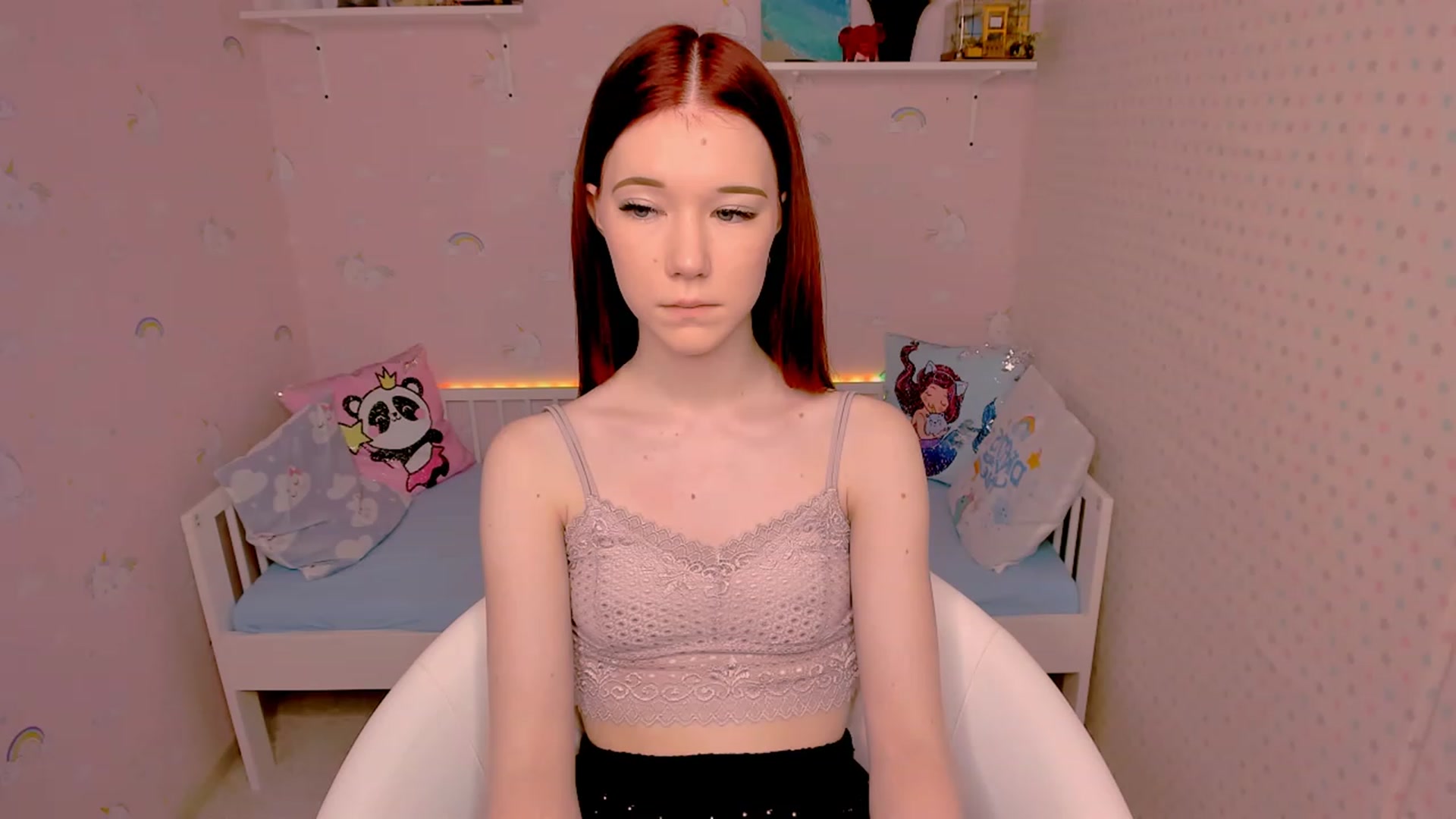Gallery image thumbnail from Litl_Mia's myfreecams stream on, 11/24/2022, 21:12 image 14 of 20