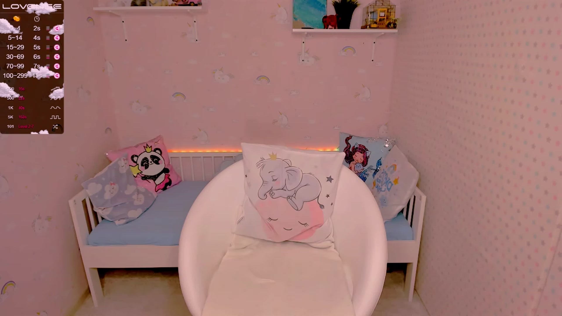 Gallery image thumbnail from Litl_Mia's myfreecams stream on, 11/25/2022, 18:35 image 14 of 20