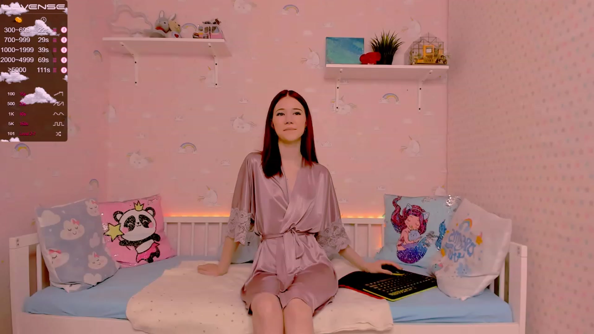 Gallery image thumbnail from Litl_Mia's myfreecams stream on, 11/28/2022, 20:45 image 18 of 20