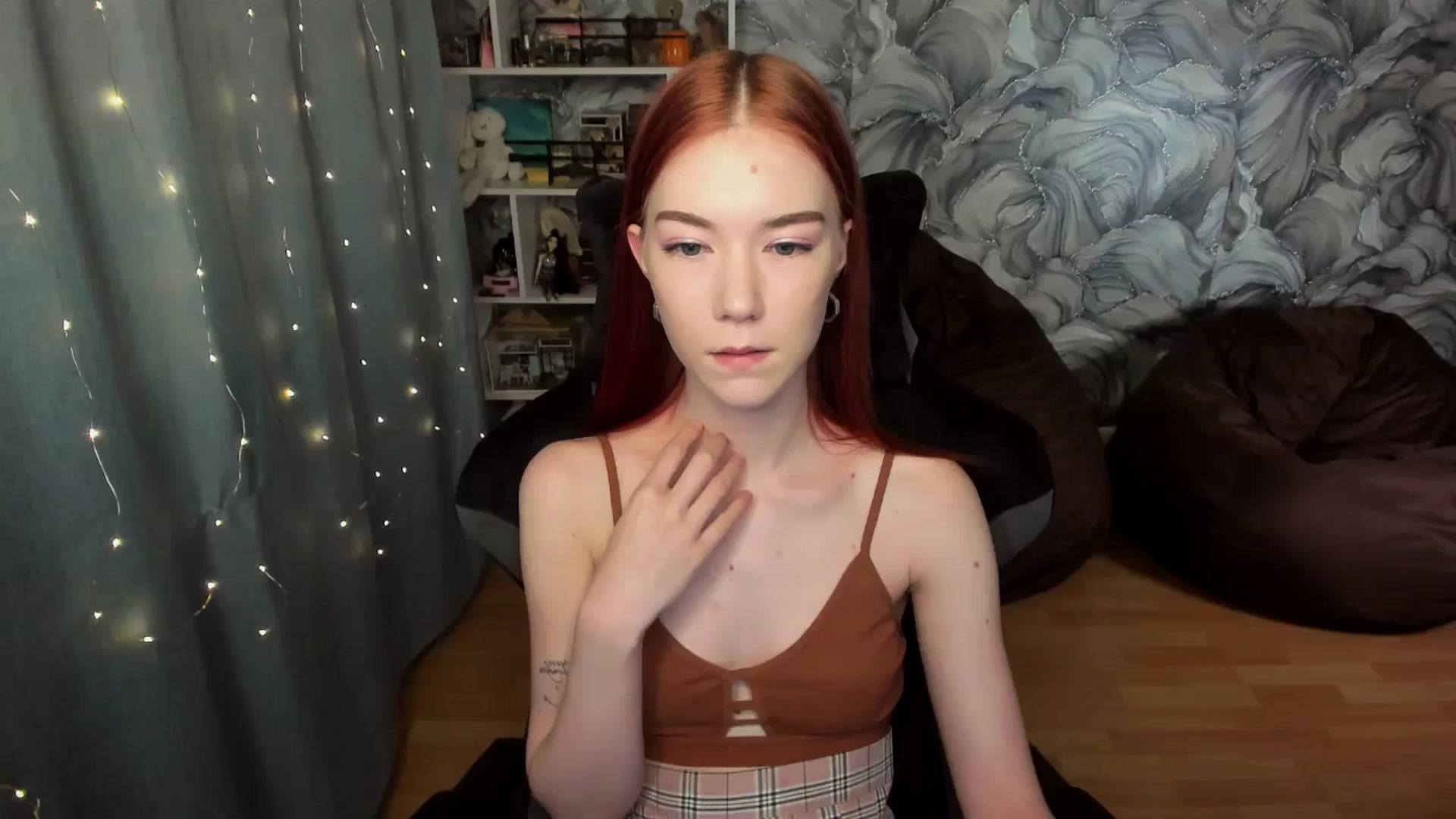 Gallery image thumbnail from Litl_Mia's myfreecams stream on, 06/14/2025, 17:48 image 7 of 20