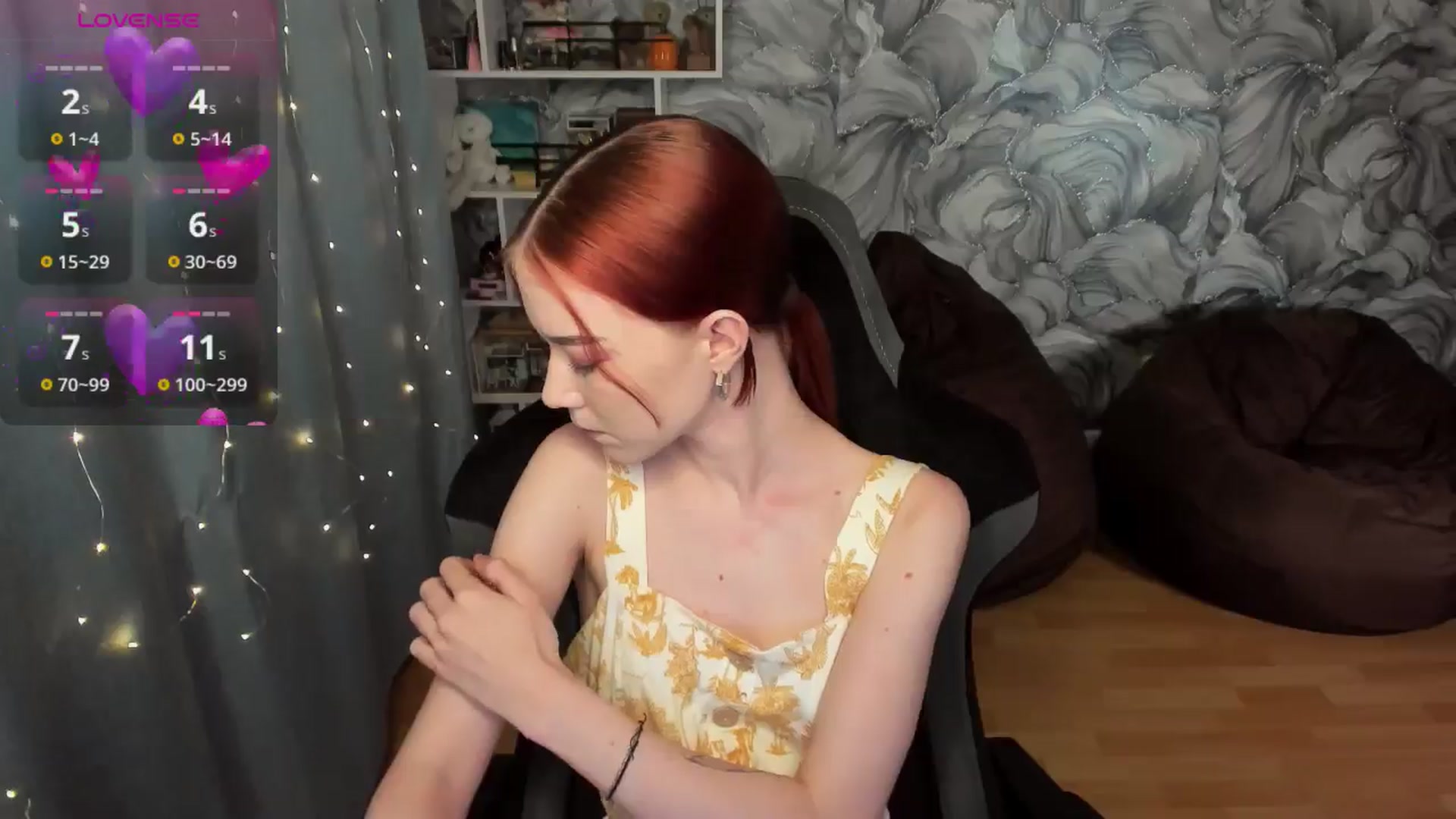 Gallery image thumbnail from Litl_Mia's myfreecams stream on, 06/15/2025, 17:34 image 15 of 20