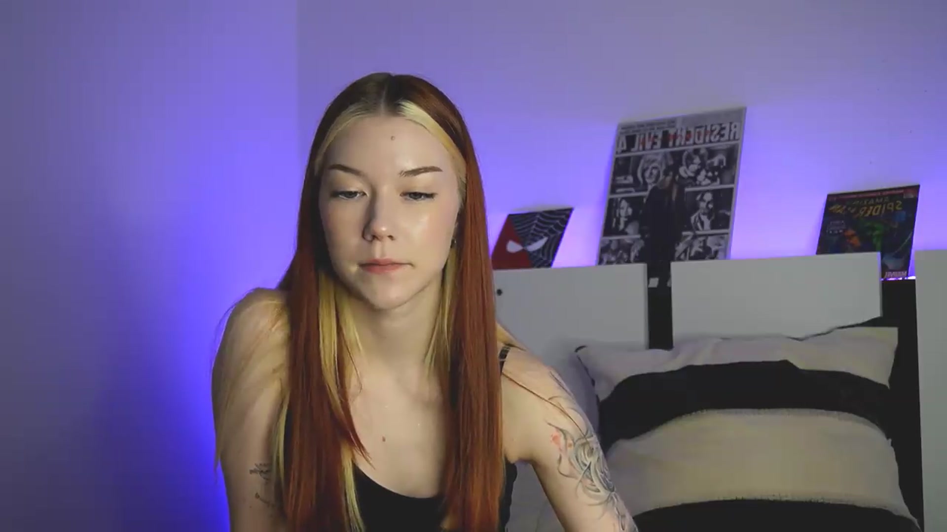 Gallery image thumbnail from Litl_Mia's myfreecams stream on, 09/14/2026, 02:14 image 12 of 20