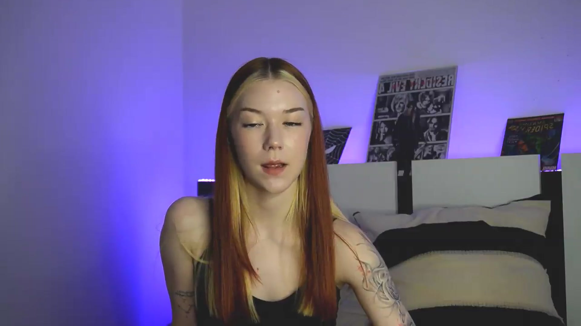 Gallery image thumbnail from Litl_Mia's myfreecams stream on, 09/14/2026, 02:14 image 16 of 20
