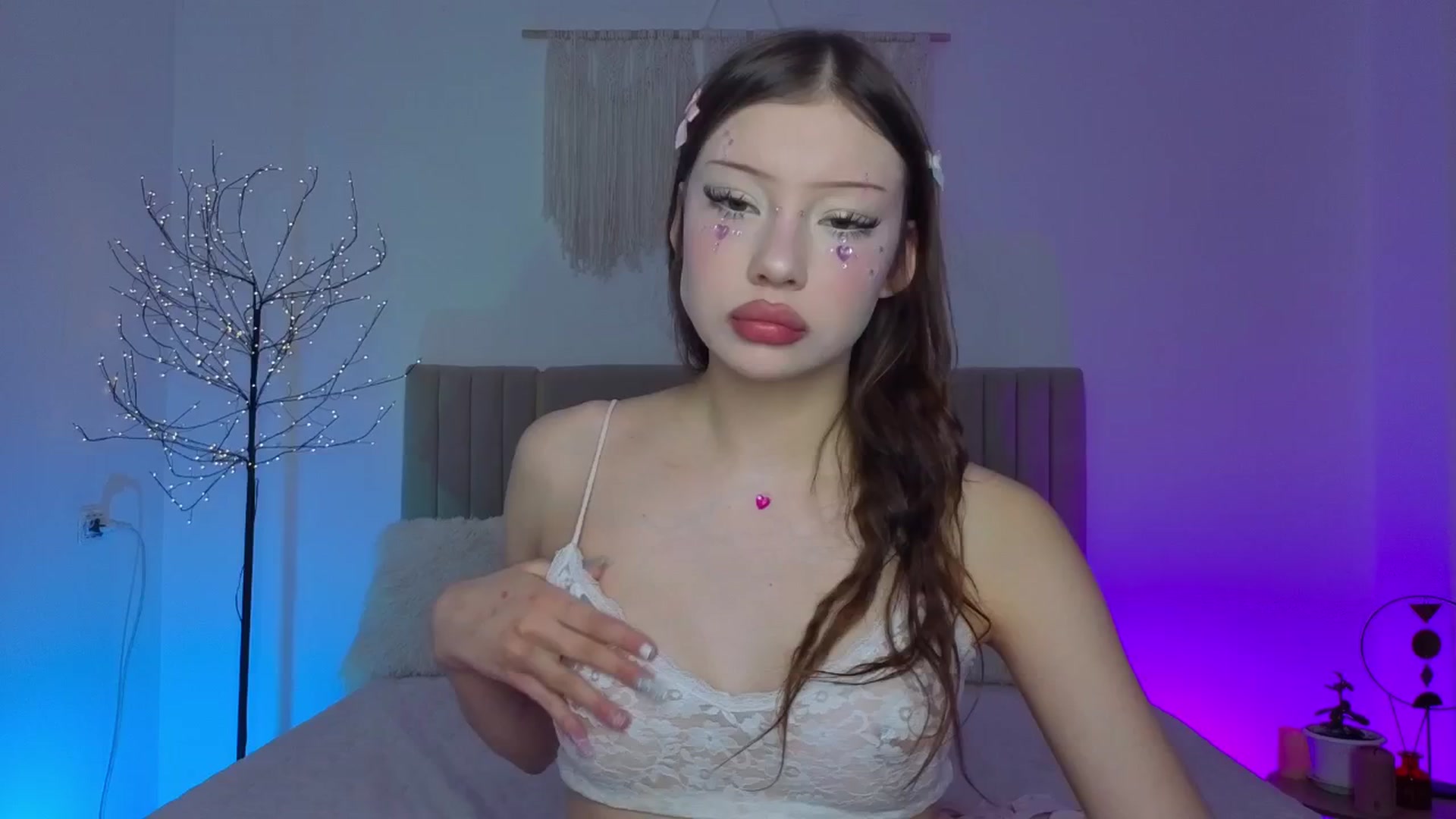 Gallery image thumbnail from Litlle_barbi's myfreecams stream on, 02/14/2026, 14:03 image 9 of 20