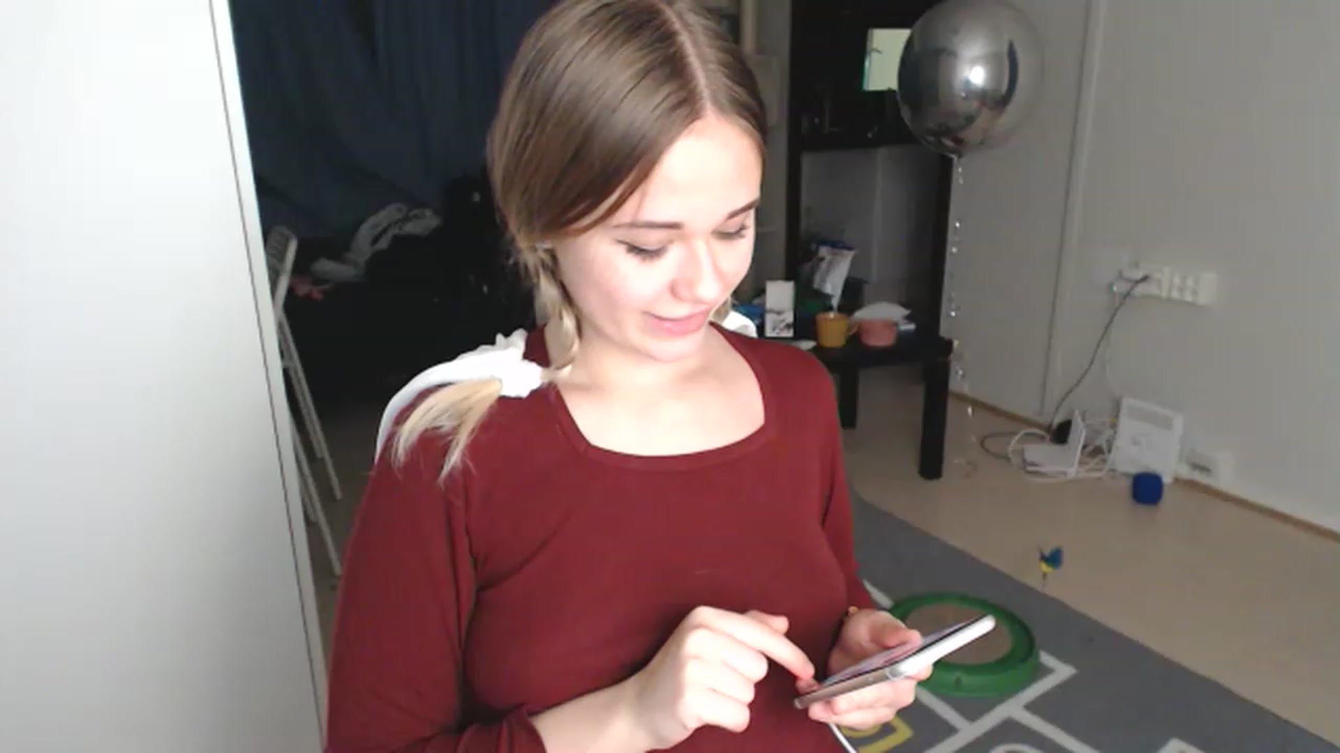 Gallery image thumbnail from Litllebaby's myfreecams stream on, 11/14/2022, 22:30 image 8 of 20