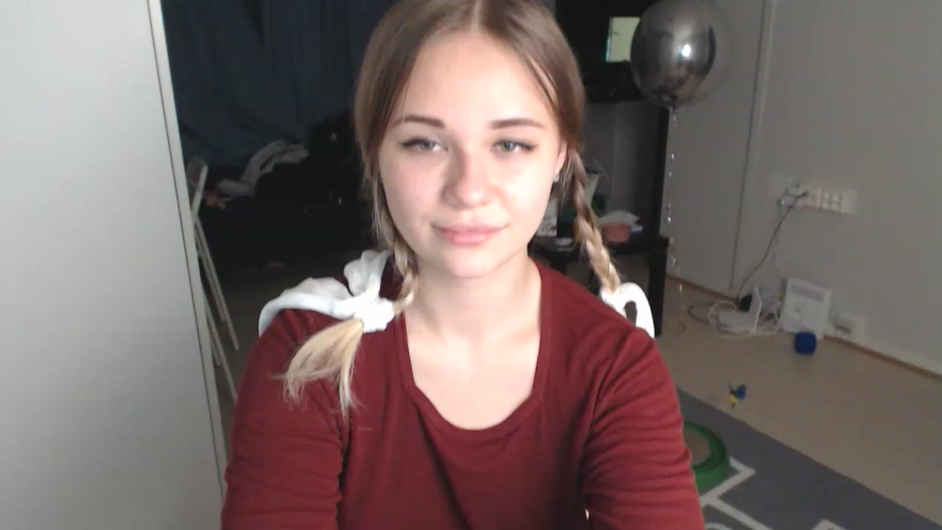 Gallery image thumbnail from Litllebaby's myfreecams stream on, 11/14/2022, 22:30 image 13 of 20