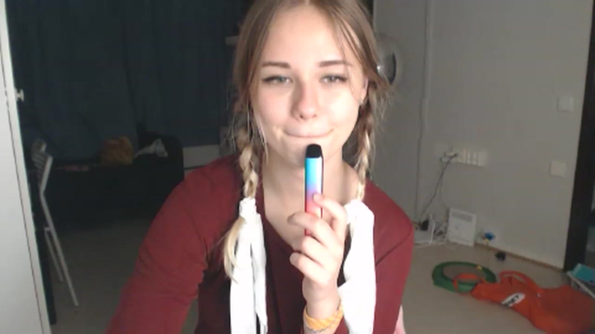 Gallery image thumbnail from Litllebaby's myfreecams stream on, 11/15/2022, 02:01 image 4 of 20