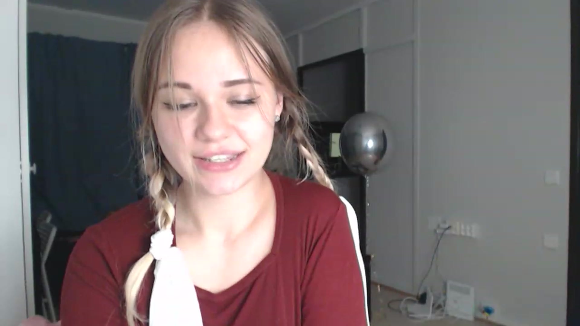 Gallery image thumbnail from Litllebaby's myfreecams stream on, 11/15/2022, 02:01 image 12 of 20