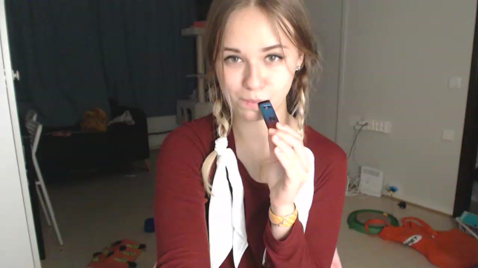 Gallery image thumbnail from Litllebaby's myfreecams stream on, 11/15/2022, 02:01 image 9 of 20