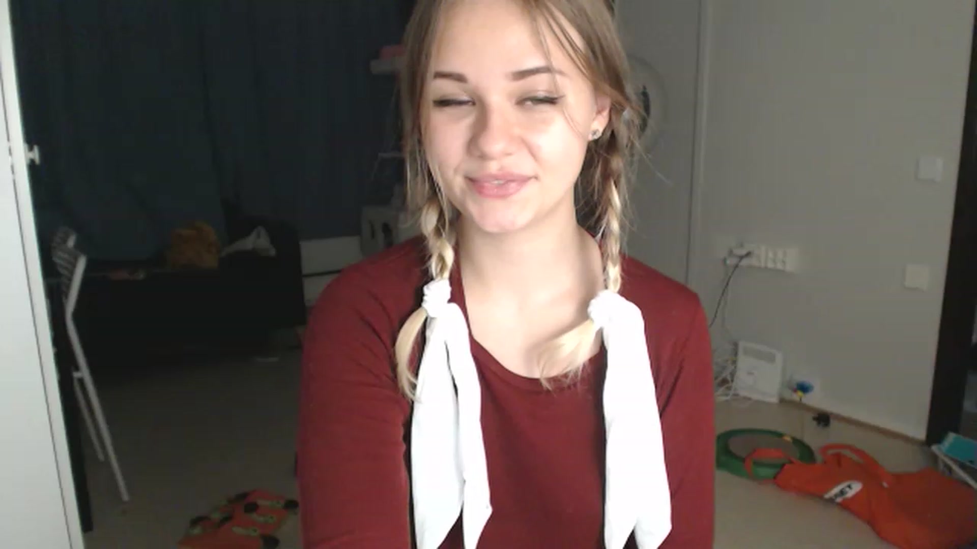 Gallery image thumbnail from Litllebaby's myfreecams stream on, 11/15/2022, 02:01 image 2 of 20