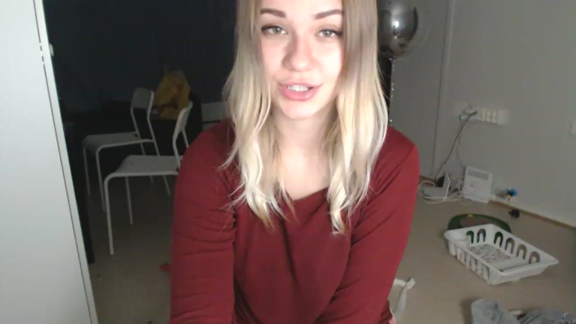Gallery image thumbnail from Litllebaby's myfreecams stream on, 11/16/2022, 02:37 image 8 of 20