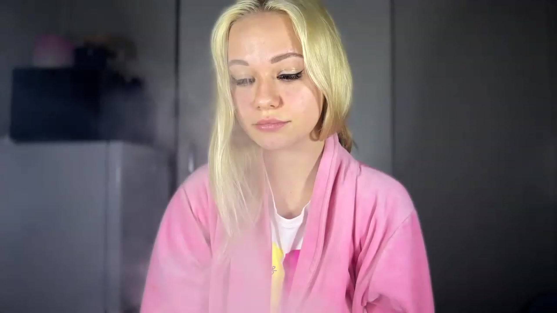 Gallery image thumbnail from Litllebaby's myfreecams stream on, 01/19/2023, 18:14 image 1 of 20