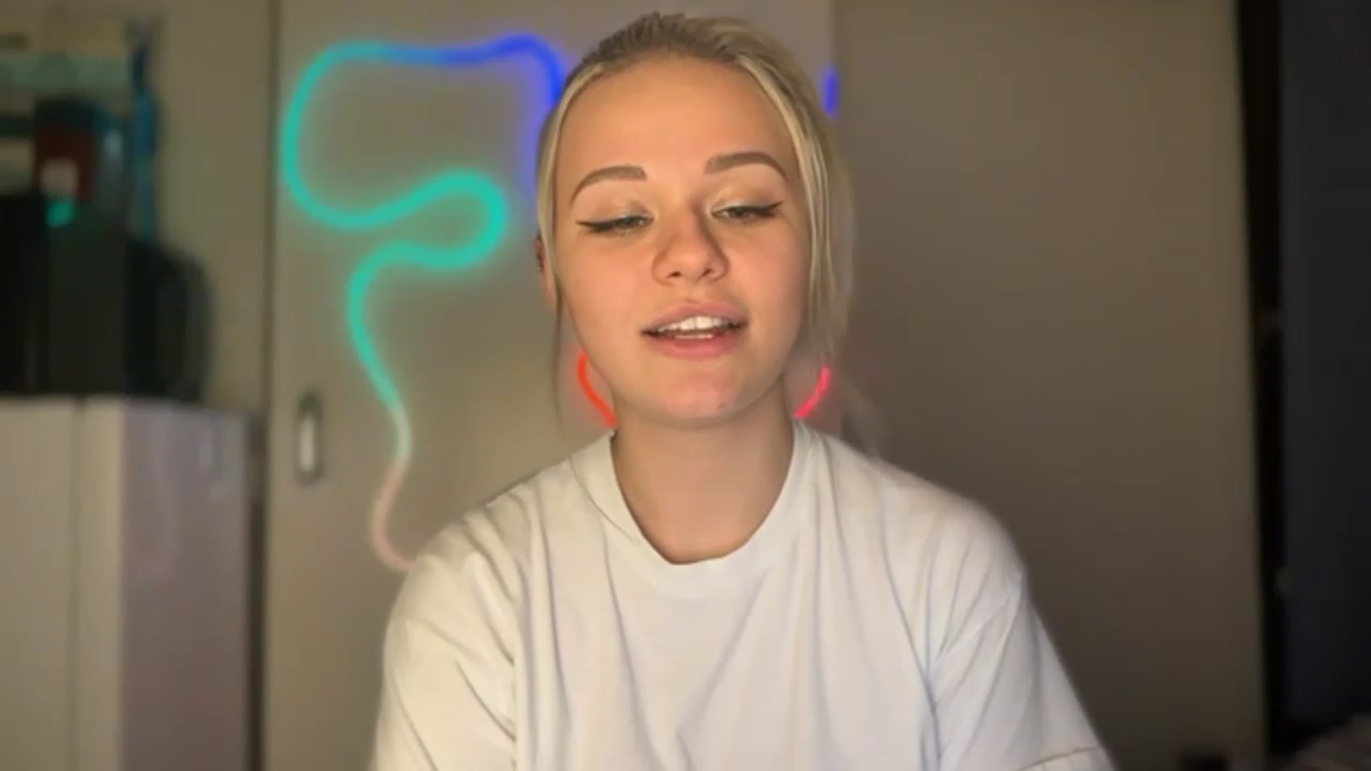 Gallery image thumbnail from Litllebaby's myfreecams stream on, 01/30/2023, 22:29 image 12 of 20