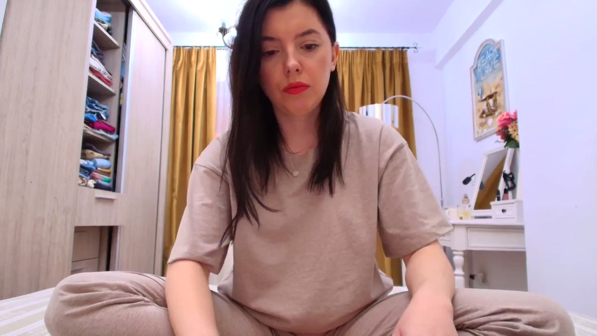 Gallery image thumbnail from LittleLady's myfreecams stream on, 03/16/2026, 08:50 image 8 of 20