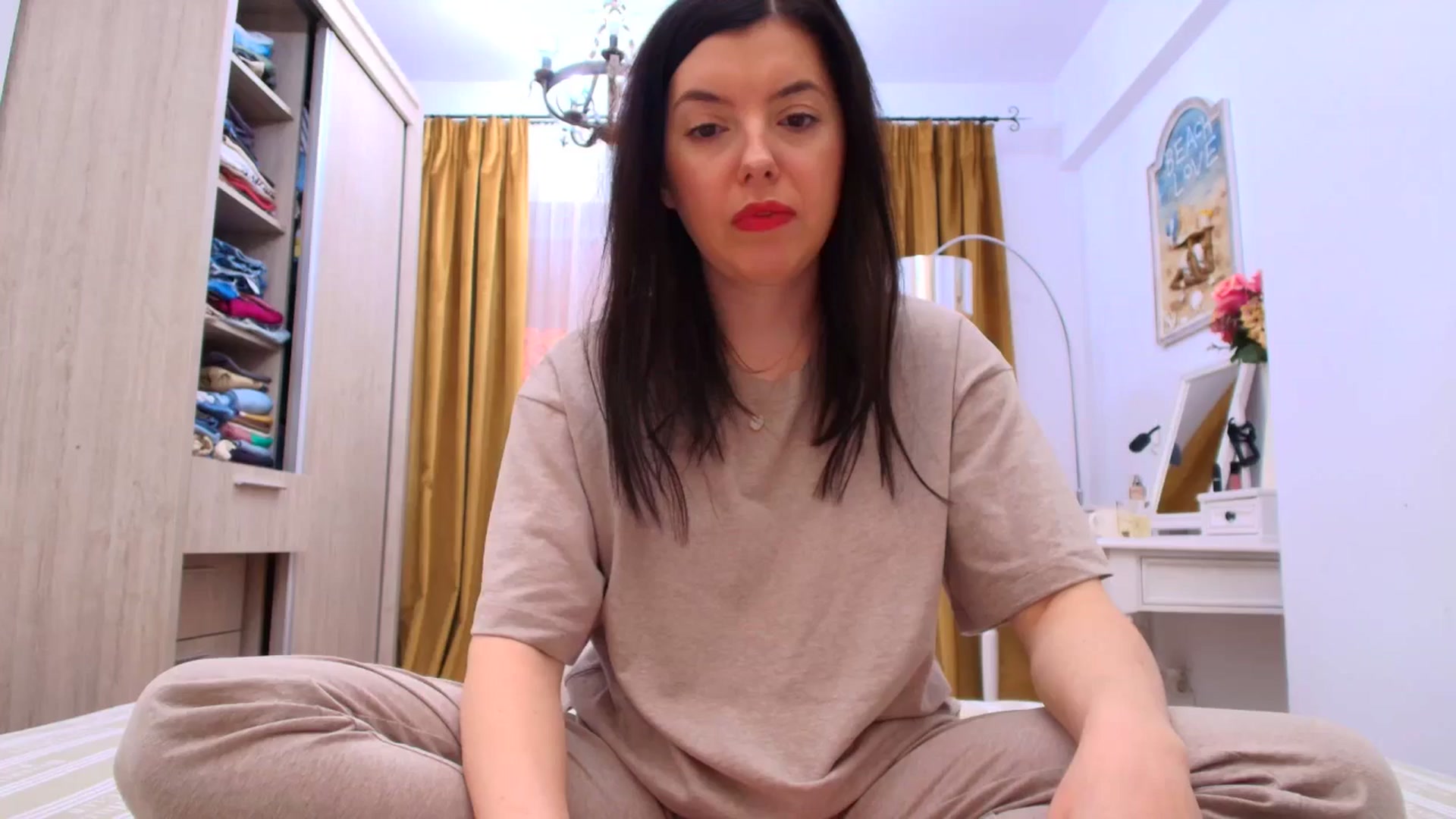 Gallery image thumbnail from LittleLady's myfreecams stream on, 03/16/2026, 08:50 image 7 of 20