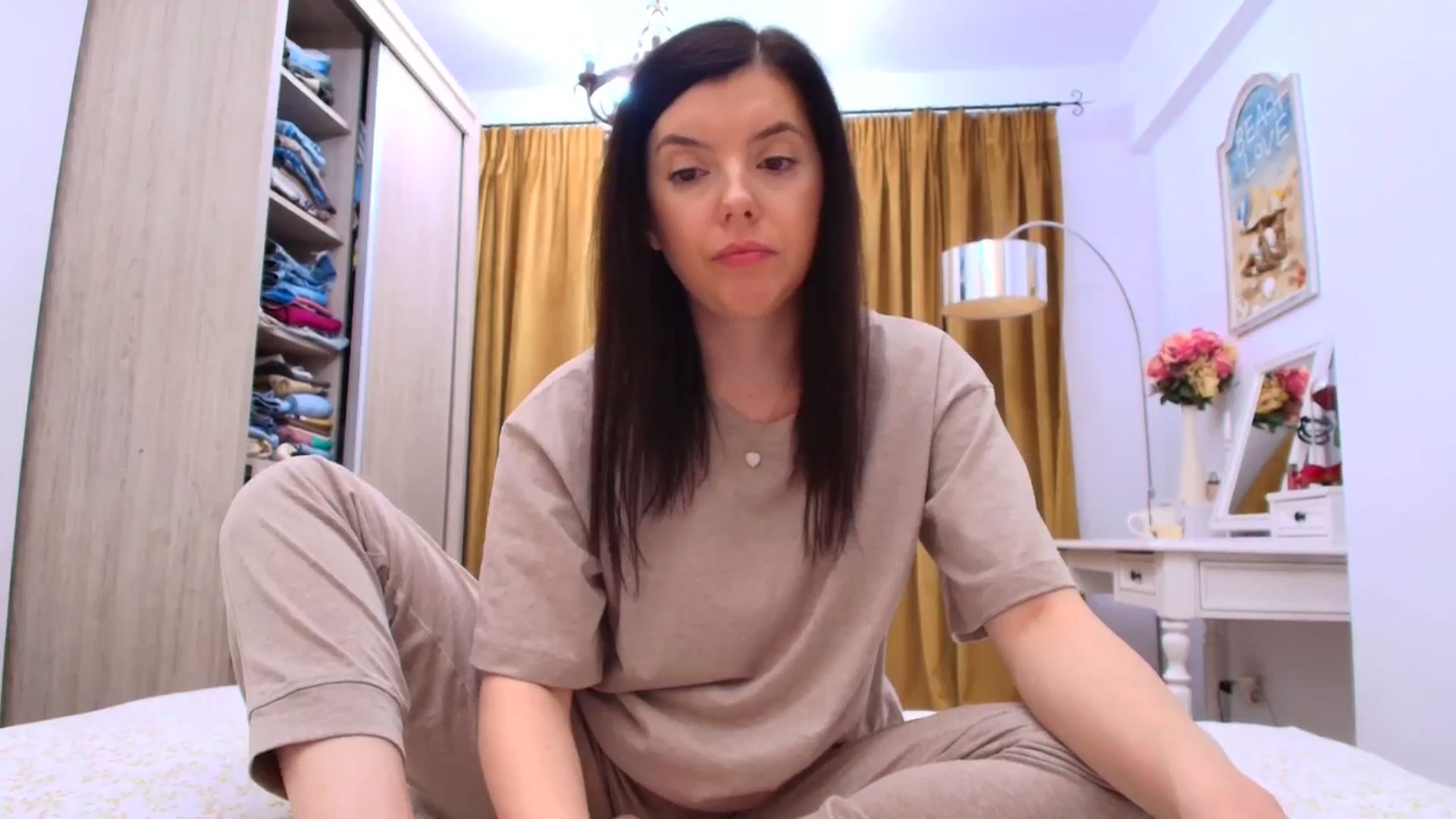Gallery image thumbnail from LittleLady's myfreecams stream on, 03/21/2026, 14:53 image 17 of 20