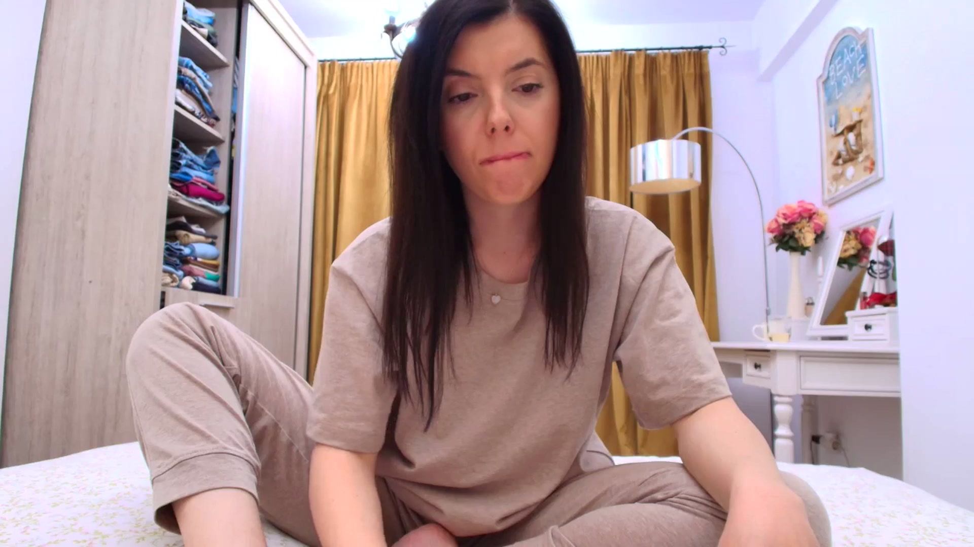 Gallery image thumbnail from LittleLady's myfreecams stream on, 03/21/2026, 14:53 image 18 of 20