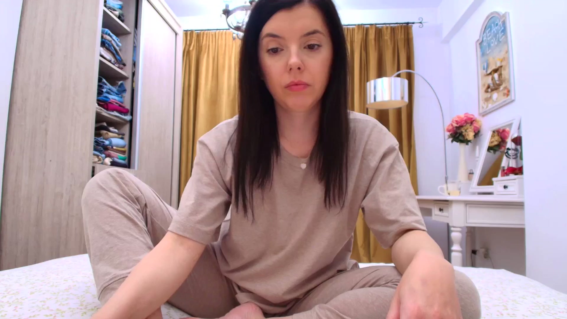 Gallery image thumbnail from LittleLady's myfreecams stream on, 03/21/2026, 14:53 image 14 of 20