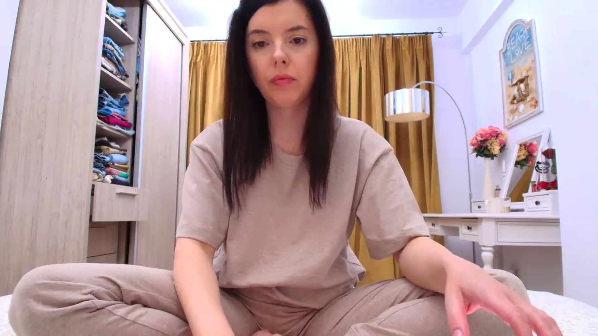 Gallery image thumbnail from LittleLady's myfreecams stream on, 03/21/2026, 14:53 image 2 of 20