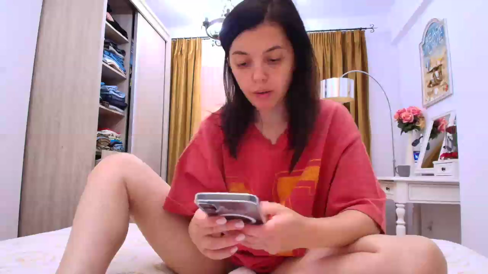Gallery image thumbnail from LittleLady's myfreecams stream on, 06/25/2026, 14:50 image 1 of 20